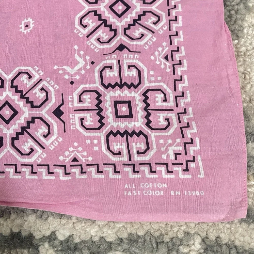 VTG‎ 1950 Bandana 18